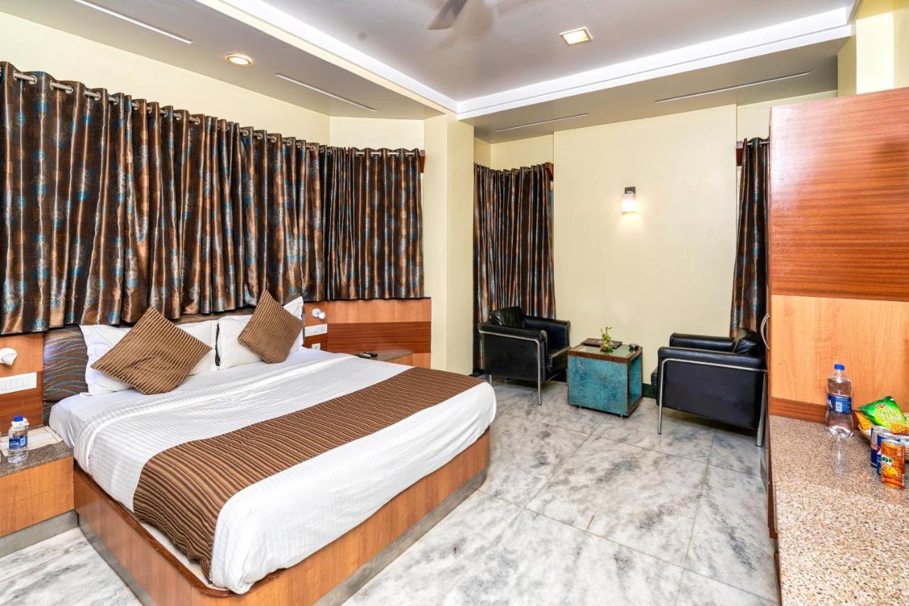 Hotel Dayal Udaipur Exterior photo