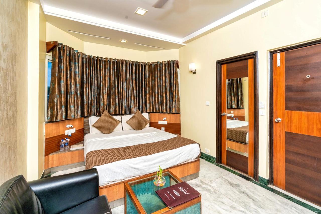Hotel Dayal Udaipur Exterior photo