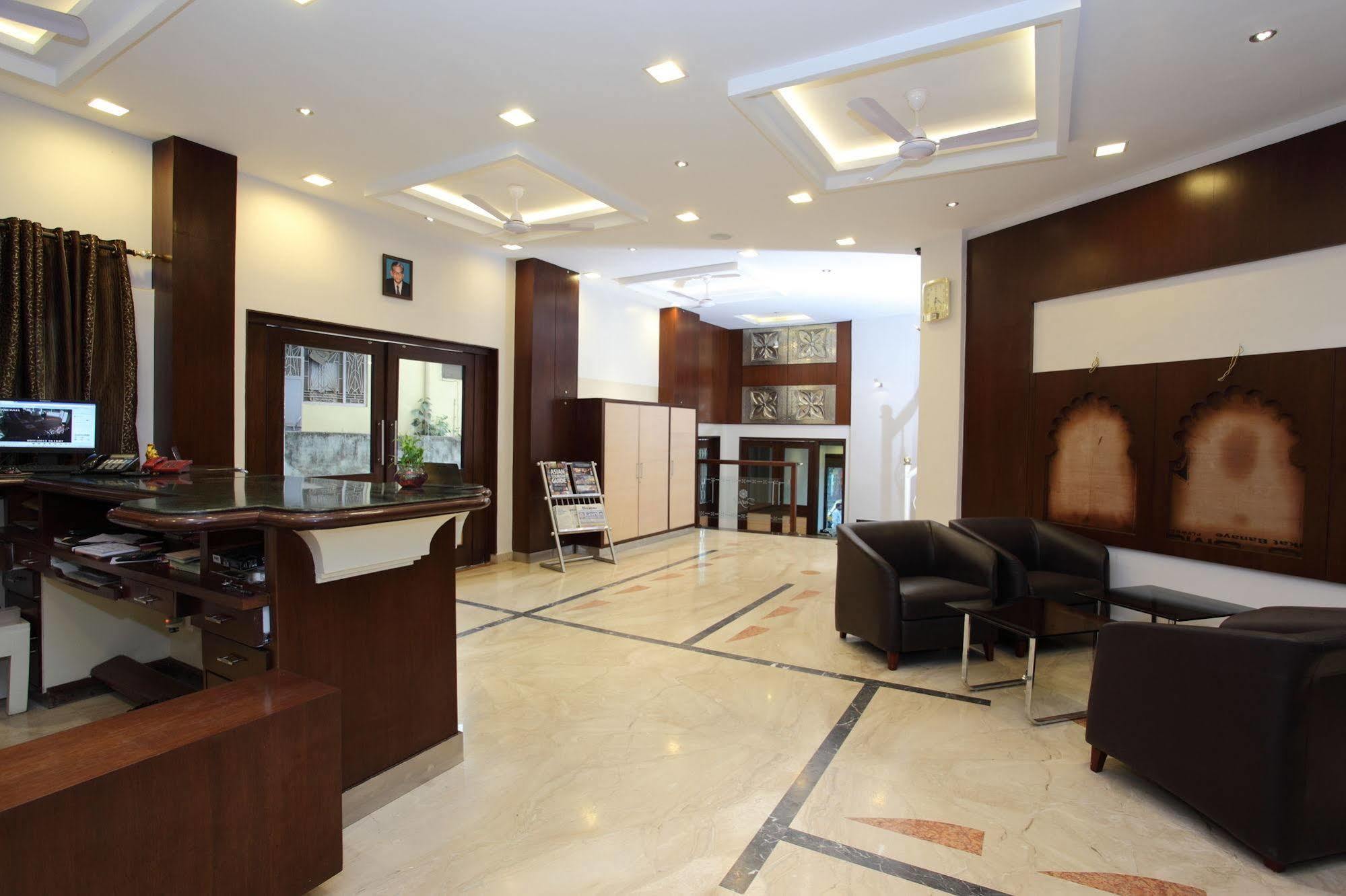 Hotel Dayal Udaipur Exterior photo